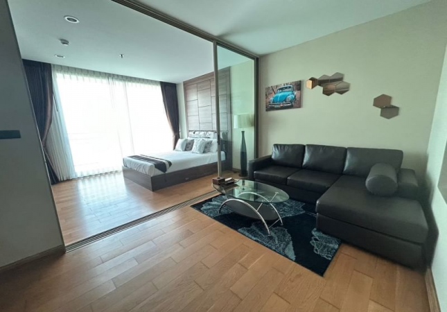 ���ͧ �� A House property