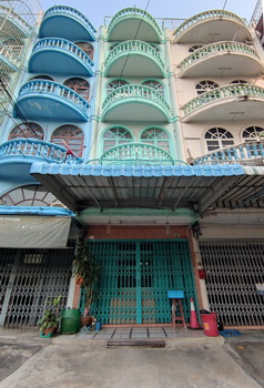 ขายอาคารพาณิชย์ 5,500,000 บาท ขายอาคารพาณิชย์ 5,500,000 บาท