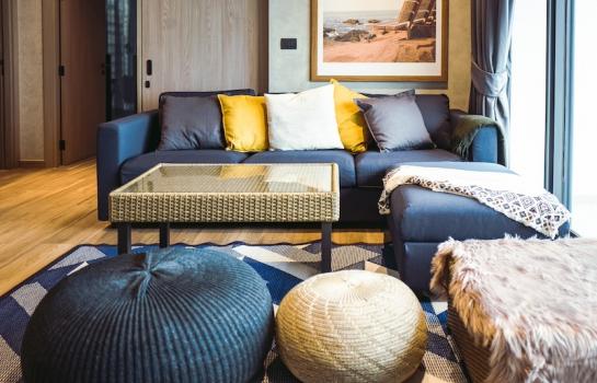 ྪú��� �� PL BUA