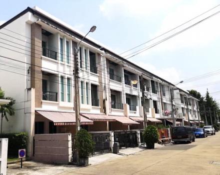 ����ͧ �� Nuttapong