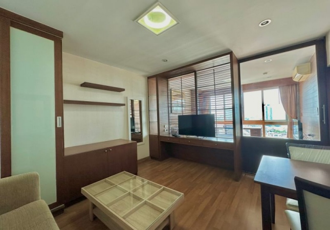 ���ͧ �� A House property