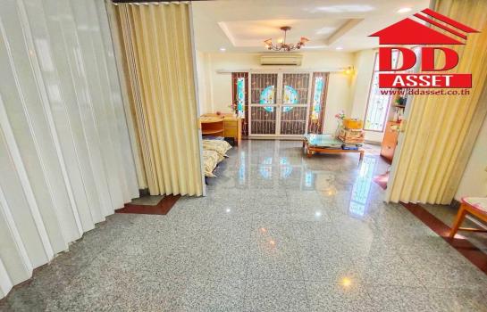 ��ҹ���������ͧ �ѧ�ͧ��ҧ