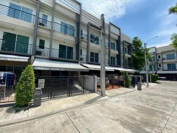 ���ͧ �� biw