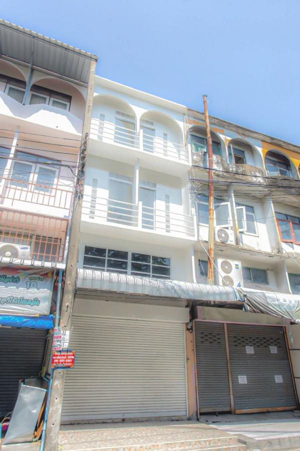 ขายอาคารพาณิชย์ 5,500,000 บาท ขายอาคารพาณิชย์ 5,500,000 บาท