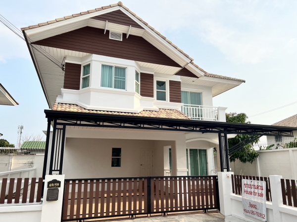 บ้านHospital ชลบุรี บ้านHospital ชลบุรี