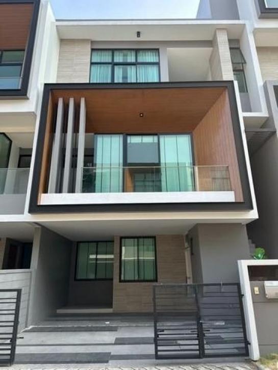 ���ͧ �� biw