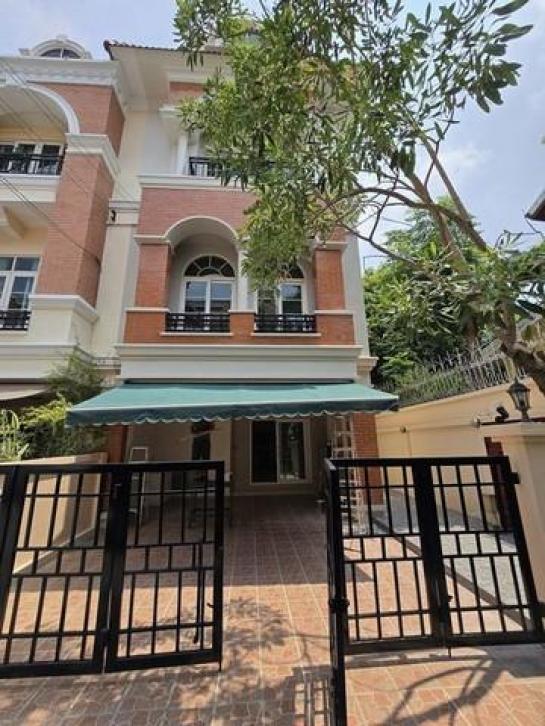 �Ҵ����� �� Airatda