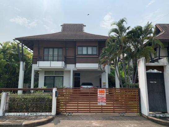 ��ҹSwimming 8,900,000 �ҷ