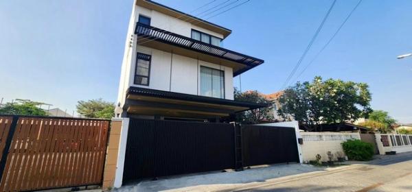 ��º�ҹ foodland