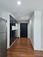 �͹� ���¢�ҧ