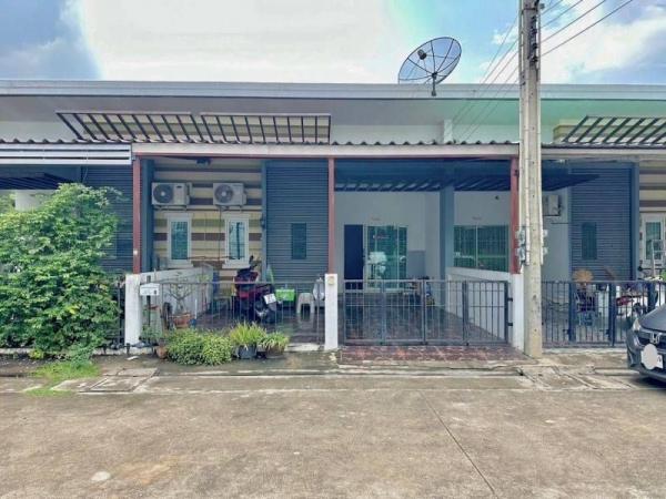 ��ªź��� �� Ingfar Pearkaew