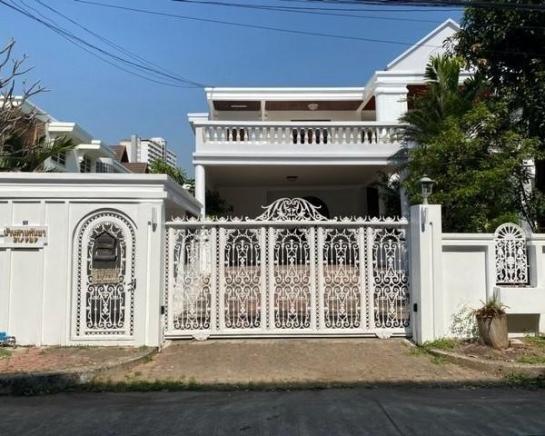 �ҧ�� �� biw