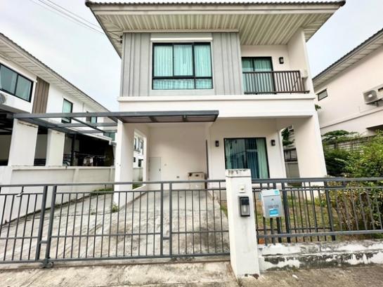 �ҧ��� �� Estate Corner