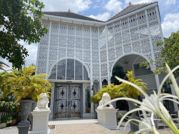 ���⤡ �� biw