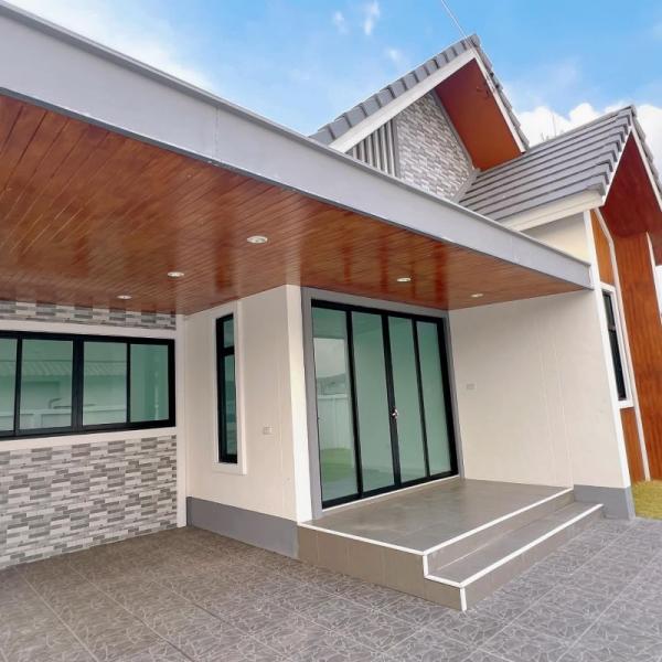 ��ªź��� �� Ingfar Pearkaew