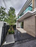 ��� ��ҹ �Ⱥ�����ͧ�ҡ��� �������