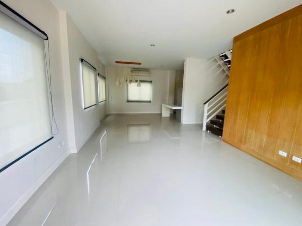 ���١�� �� Sararat_dai