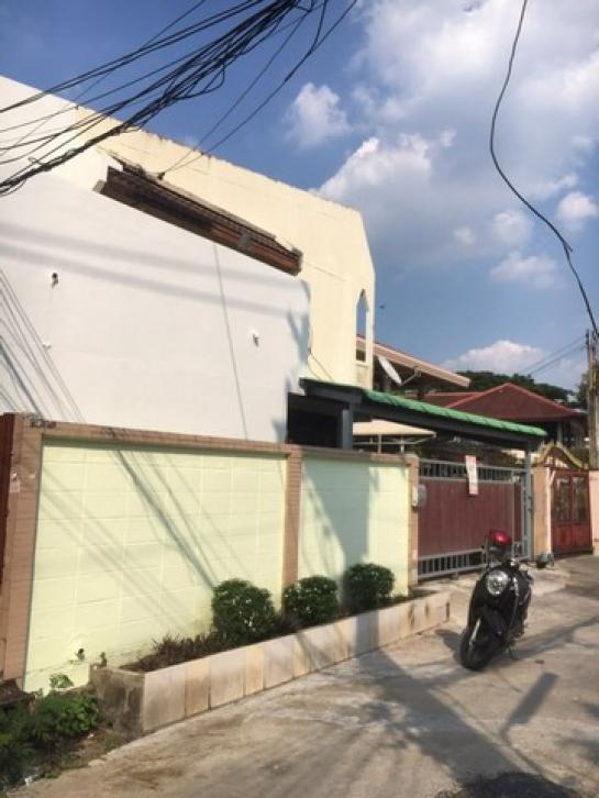 ��º�ҹ 8,000,000 �ҷ