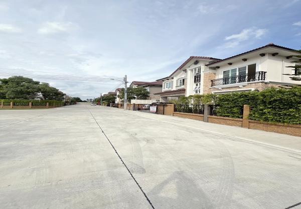 ��ºҧ� �� ����ѷ �Ҫѹ�� ��������൷ �ӡѴ