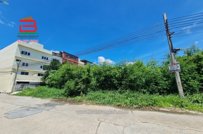 ���觪ѹ �� Baan Bangkok Broker