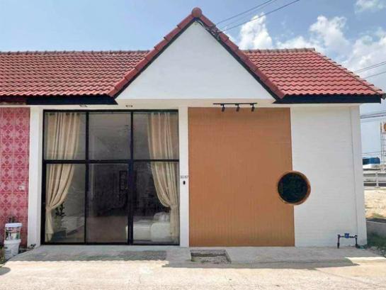 ��ªź��� �� Estate Corner