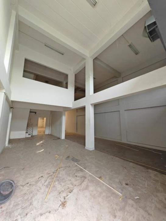 �Ҥ�þҳԪ������ͧ��ӷء��� ���١��