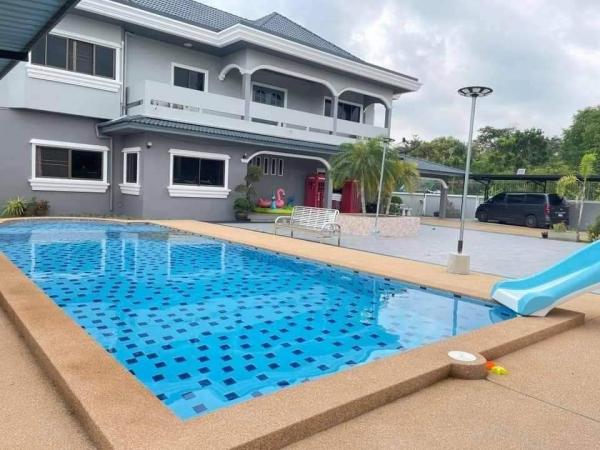 ��ҹ����Ǻҧ���ا �ź��� �� The Siam Property