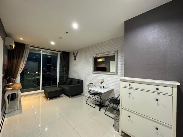 ���¢�ҧ �� All Living