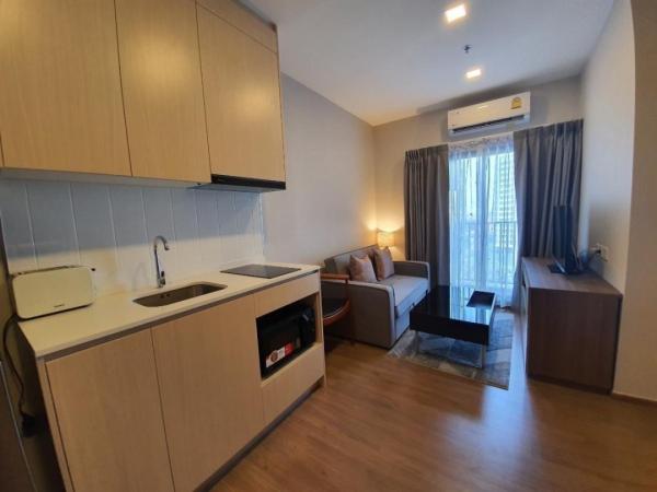 ��ا෾ �� All Living