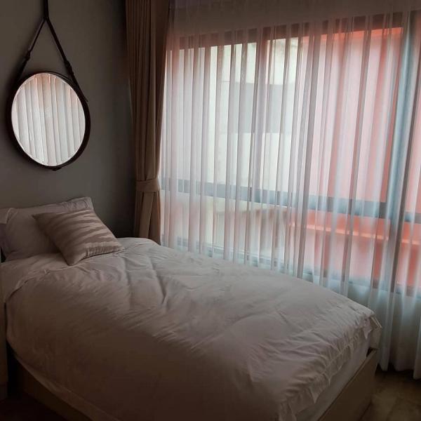 �͹������� ���¢�ҧ��ا෾