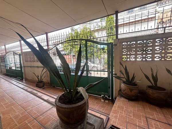 ��º�ҹ �ҧ�͡�˭��ا෾