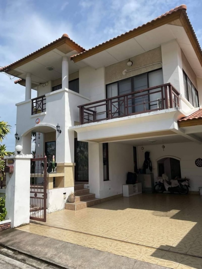 �ź��� �� A House property