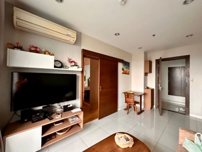 ���ͧ �� A House property