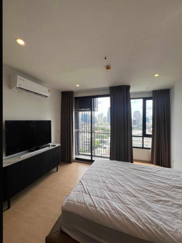 ��ا෾ �� All Living