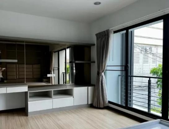 ��ǹ���� ��� 5,900,000 �ҷ ��ѡ���