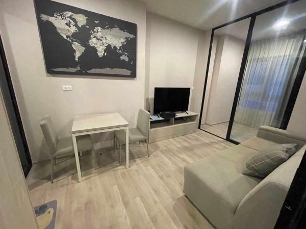 �ҧ�� �� All Living