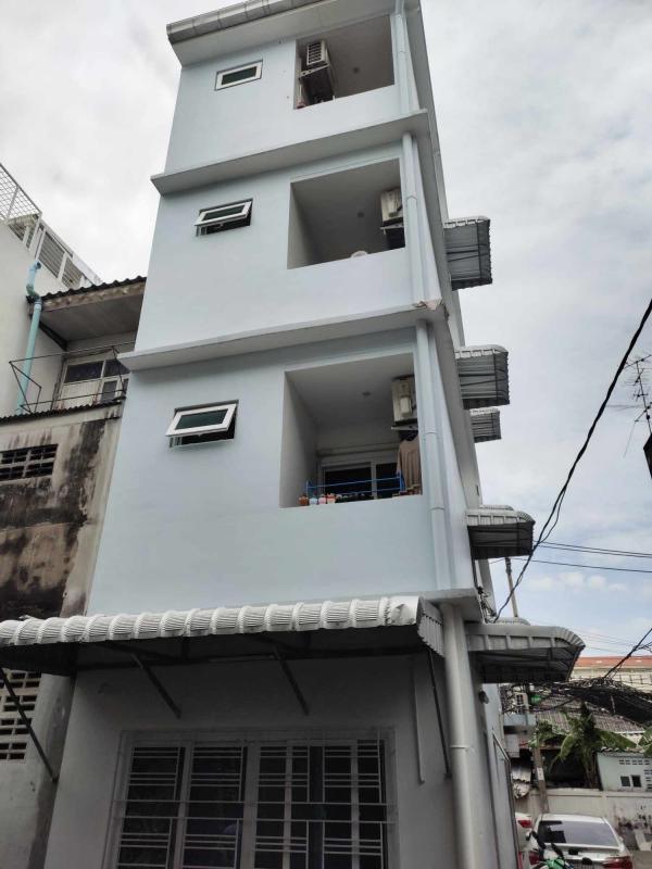 อาคารพาณิชย์ให้เช่า ตากสิน ใกล้โรงพยาบาล