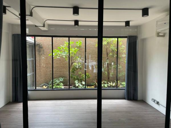 ���⢹� �� �����¹��� ���˹����ѧ�������Ѿ��