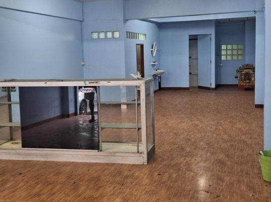 �Ҥ�þҳԪ�������� 28,000 �ҷ�����͹