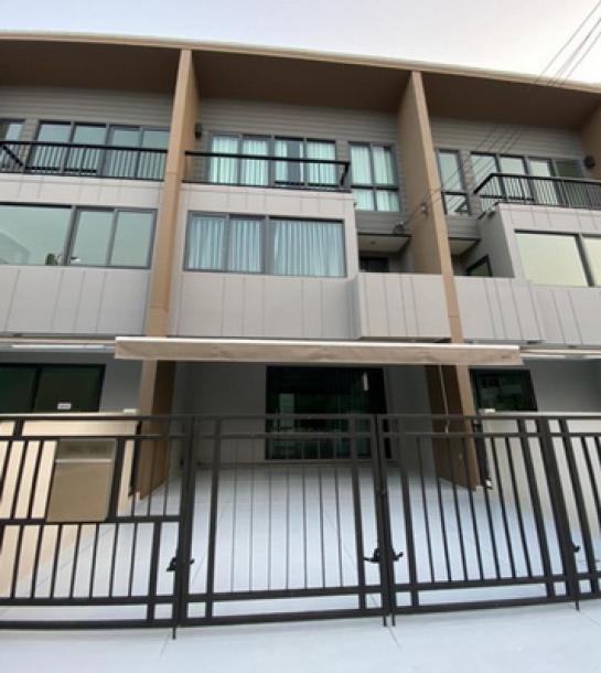 ��觤�� �� Nuttapong