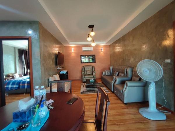 ��º�ҹ ����ҧ ྪú���