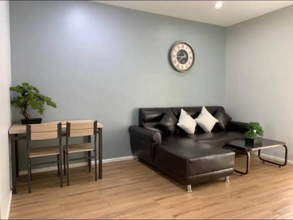 ��ا෾ �� All Living