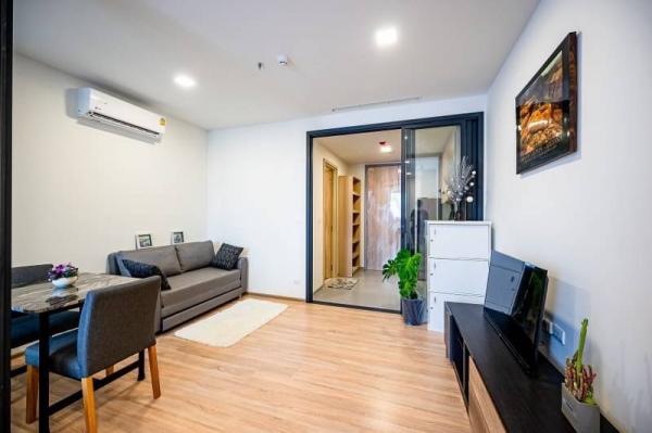 ��ا෾ �� All Living