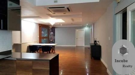 ���ͧ �� incube