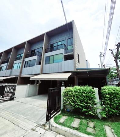 �ҧ���� �� Nuttapong