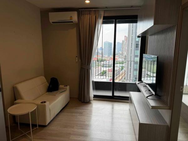 �ҧ�� �� All Living