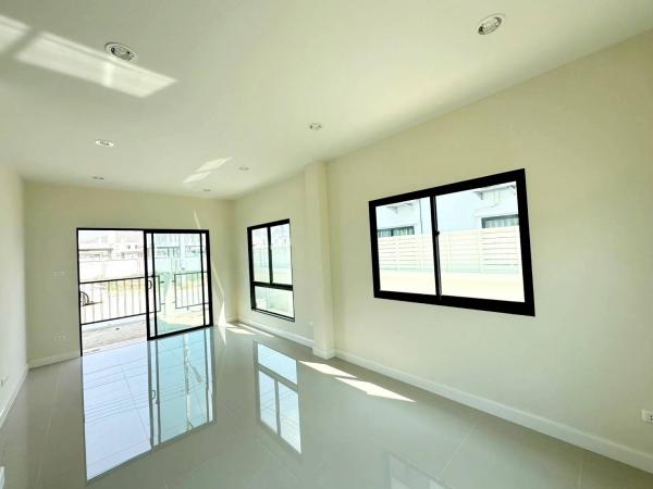 ���١�� �� Sararat_dai