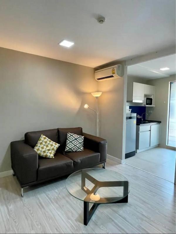 �ҧ�� �� All Living