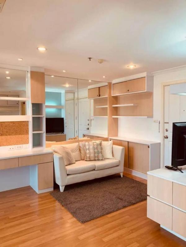 ���¢�ҧ �� All Living