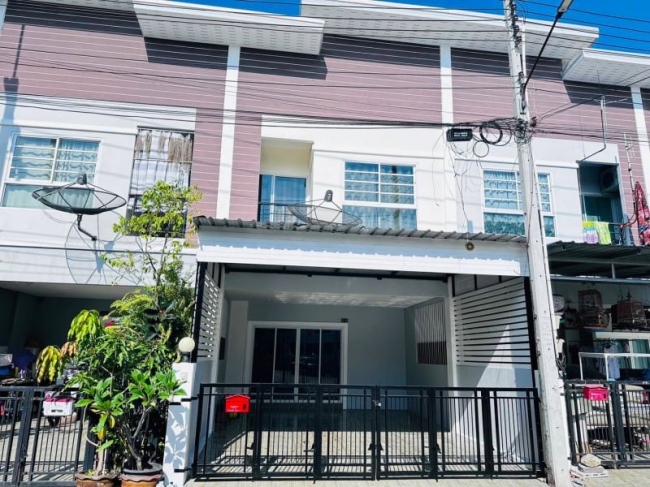 �ź��� �� A House property